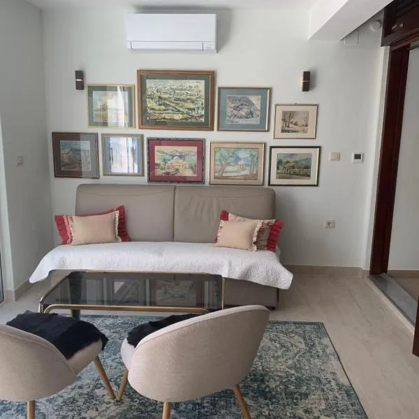 Rozita Seaside Relax Apartments，位于伯德古拉的酒店