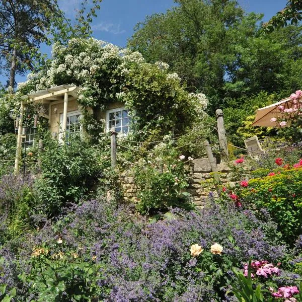 塔克金米尔景观自助旅馆，位于巴斯的酒店