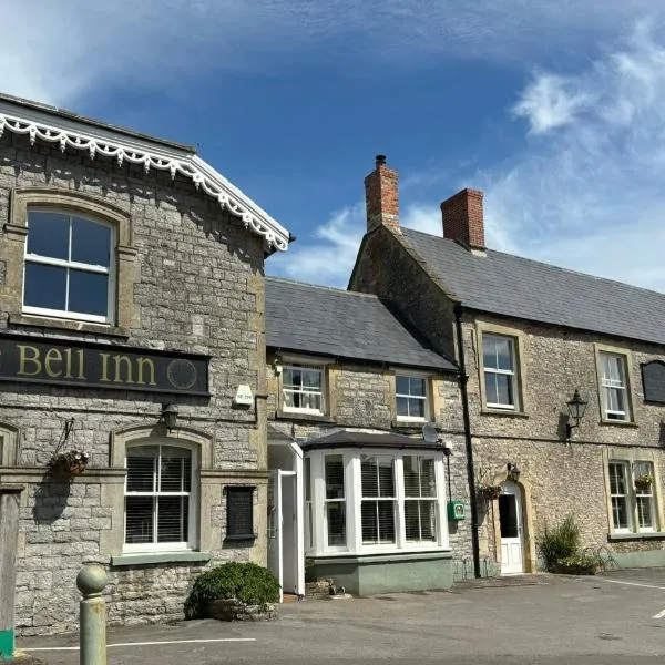 The Bell Inn，位于谢普顿马利特的酒店