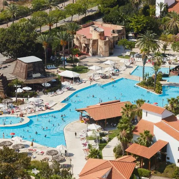 PortAventura Hotel El Paso - Includes PortAventura Park Tickets，位于萨洛的酒店