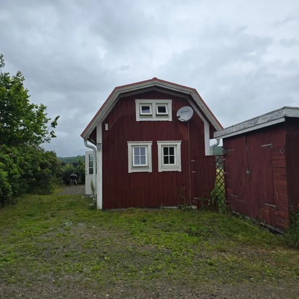 Little Red House in the Prairie，位于布拉斯泰德的酒店