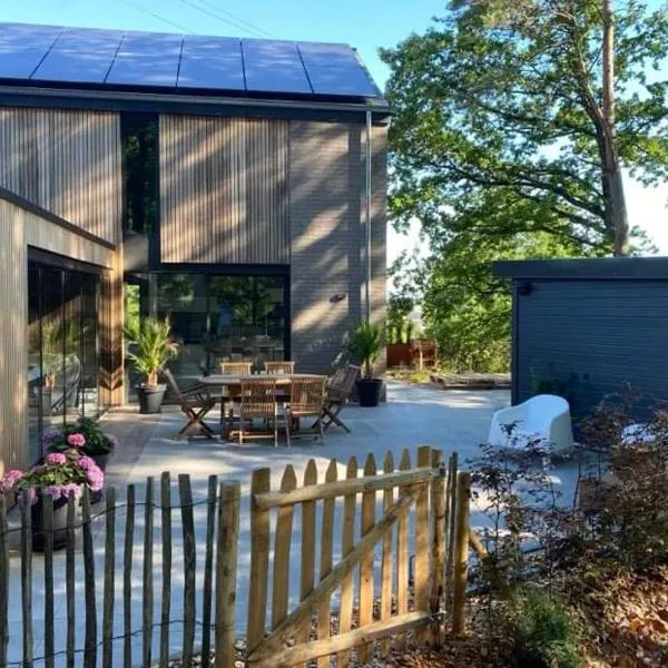 Gîte de la Tour，位于奥通的酒店