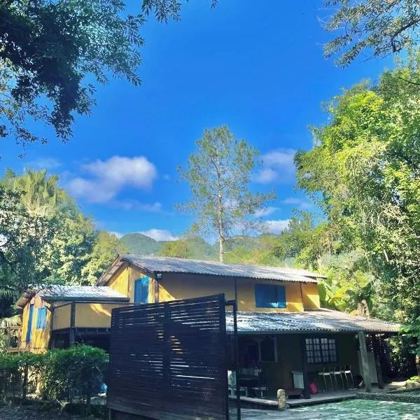 Pousada Tiê-Sangue，位于伊波兰加的酒店