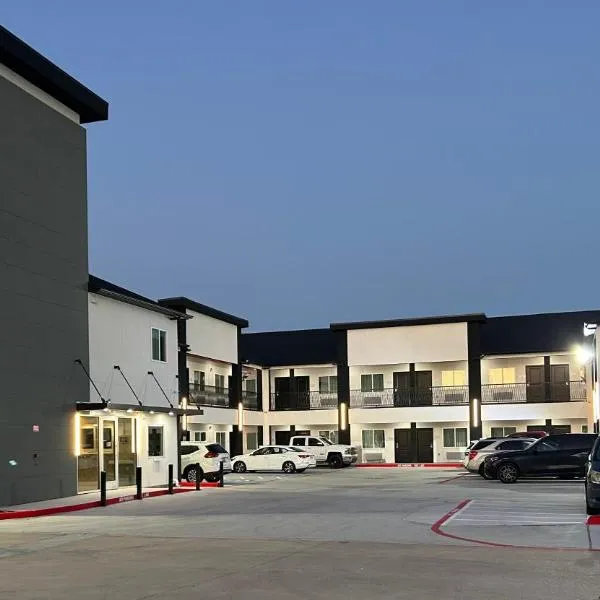 Crystal Inn Gessner- Near Sam Houston Racepark，位于休斯顿的酒店