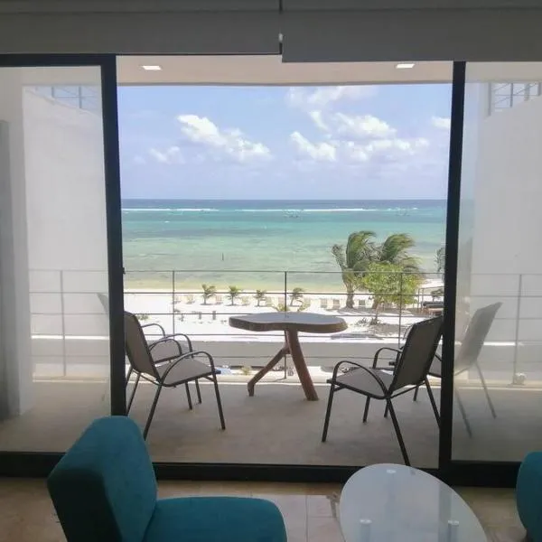 Mahaguay - Hermoso departamento frente al mar en Mahahual，位于玛哈威的酒店