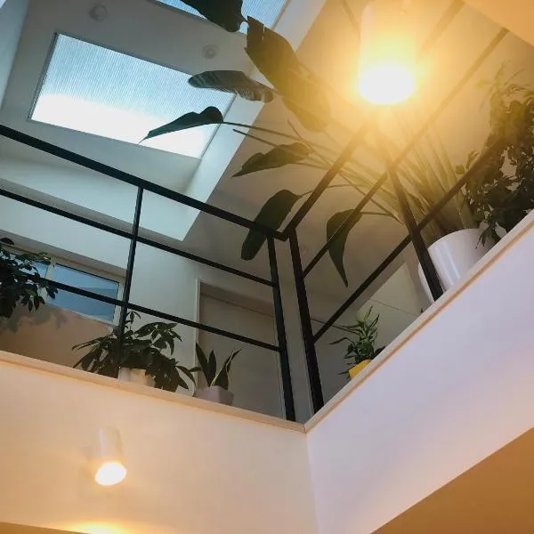 JL 東京 House - 駐車場付き築浅のまるごと貸切住宅，位于东京的酒店