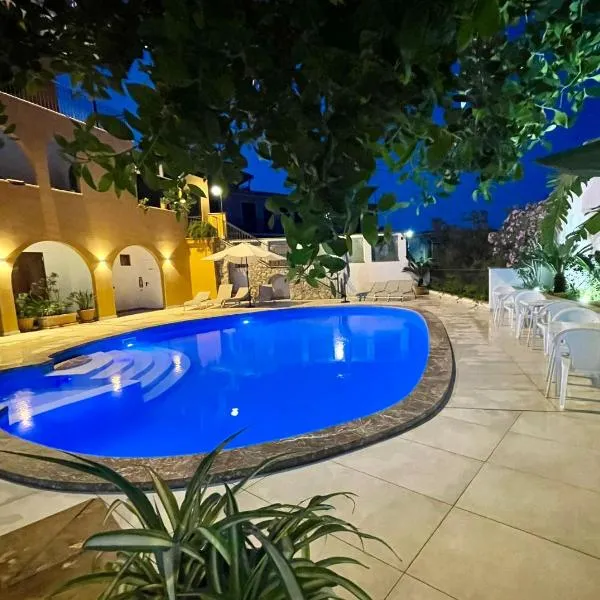 Antelima B&B，位于陶尔米纳的酒店