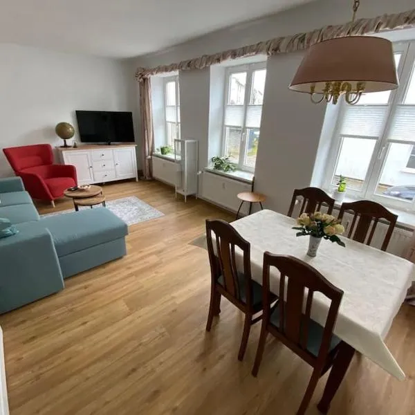 Jan`s FeWo，位于巴特多布兰的酒店