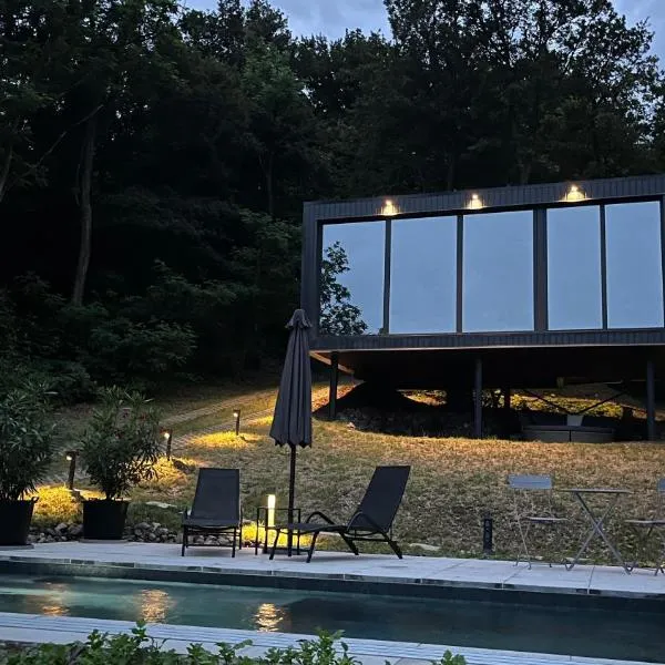 ForRest Boutique Cabin，位于Dunabogdány的酒店