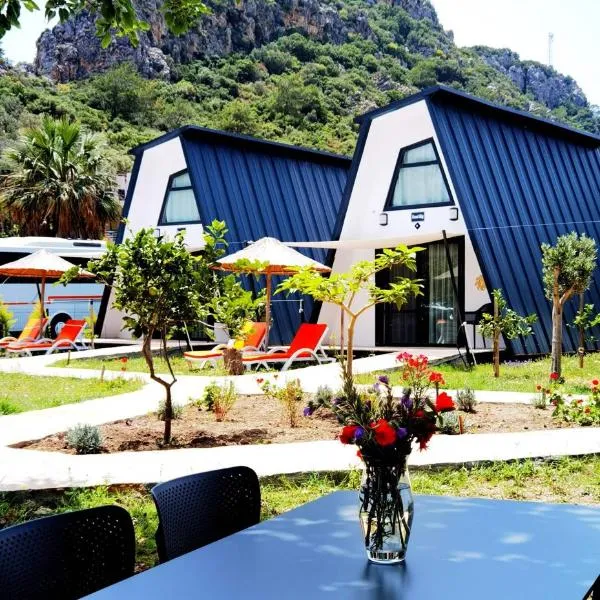 Adore Datca Beach House，位于Emecik的酒店