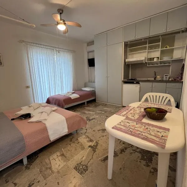 Villa Katia，位于艾斯普罗瓦塔的酒店