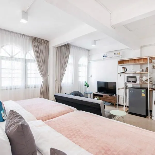 3A-168 House Near BTS-icon siam，位于Godown的酒店