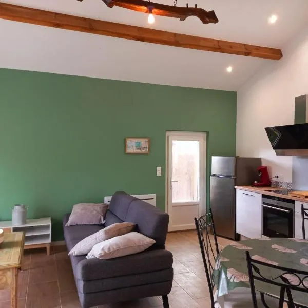 La petite maison des écureuils，位于米奥的酒店