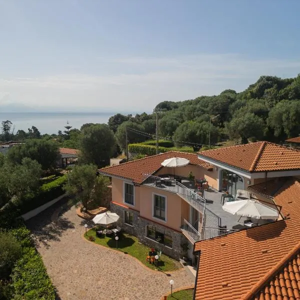 Scario Club，位于圣焦万尼亚皮罗的酒店