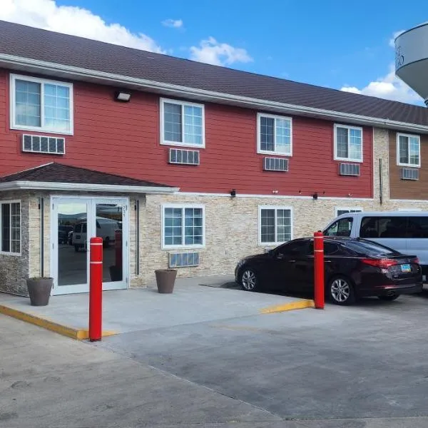 Rodeway Inn West Fargo Main Ave，位于West Fargo的酒店