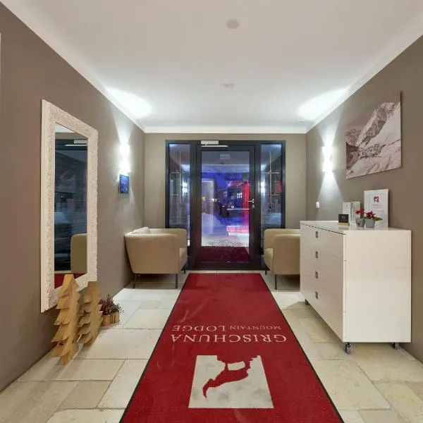 Grischuna Mountain Lodge，位于萨姆瑙恩的酒店