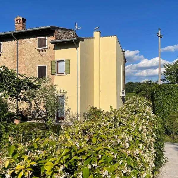 Casa Carlotte - Lago di Garda，位于拉齐塞的酒店