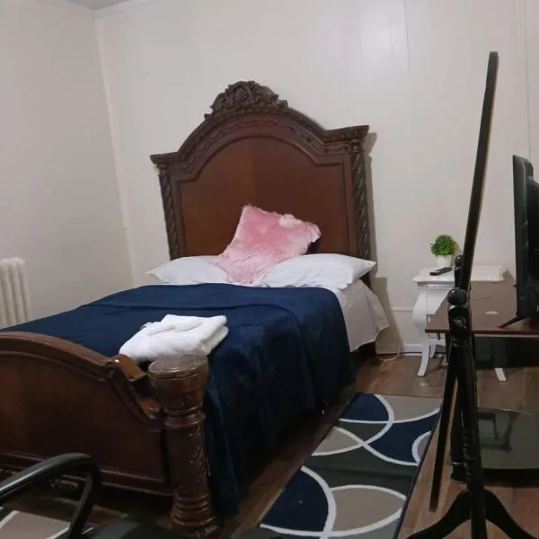 Fada Guest House Newark, New Jersey near EWR Airport，位于Orange的酒店