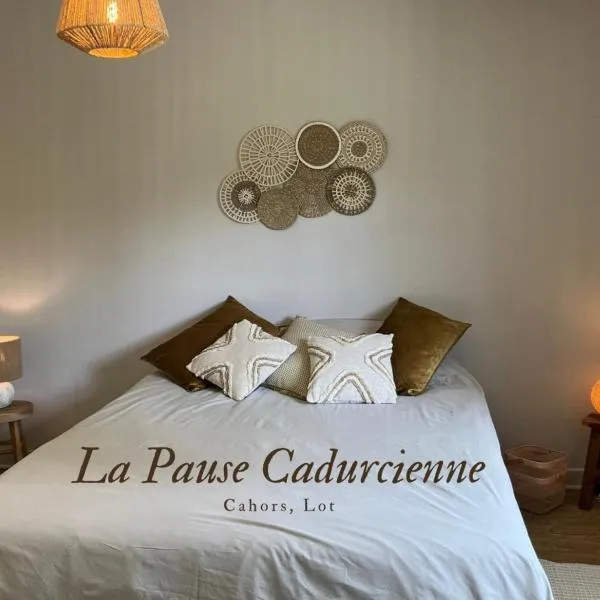 La Pause Cadurcienne, table et chambre d'hôtes，位于Bellefont-La Rauze的酒店