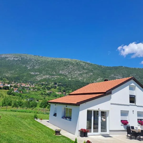 Vikendica Bruše，位于Jaklići的酒店
