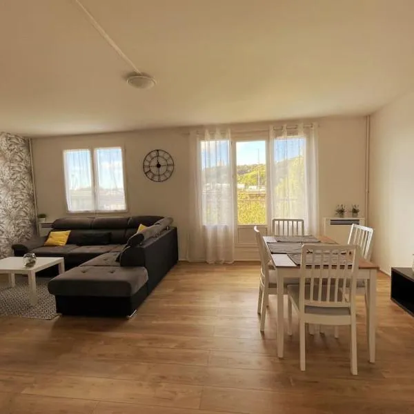 Rouen Port de plaisance et MIN - Appart lumineux，位于鲁昂的酒店