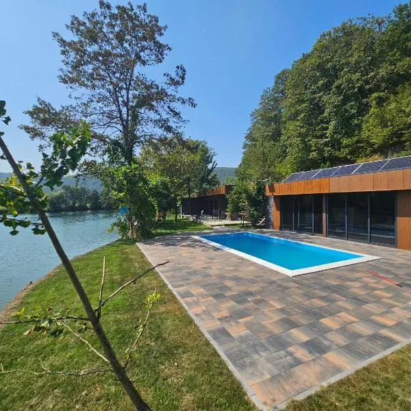 Villa Vigo，位于波斯尼亚克鲁帕的酒店