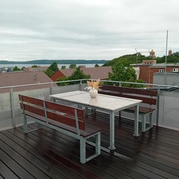 Über den Dächern von Flensburg Mürwiker Strasse 187，位于弗伦斯堡的酒店