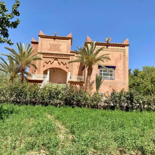 chez l'habitant amazigh gîte，位于Megdaz的酒店