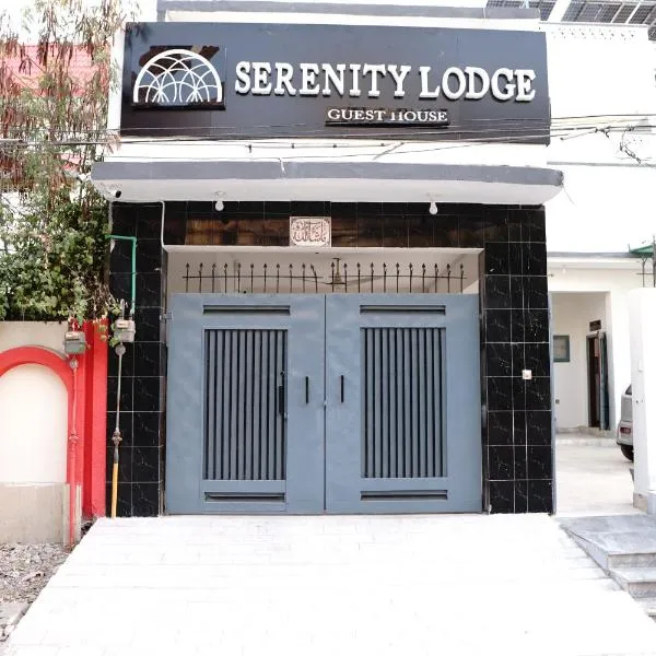 Serenity Lodge Guest House，位于Khairpur的酒店