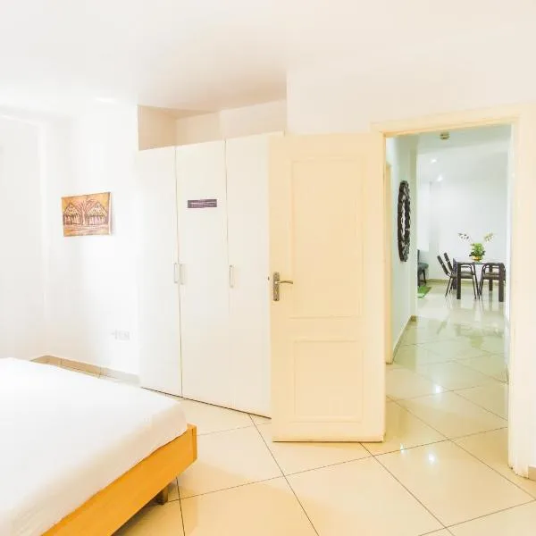 Accra Luxury Apartments at Clifton Place，位于东勒贡的酒店