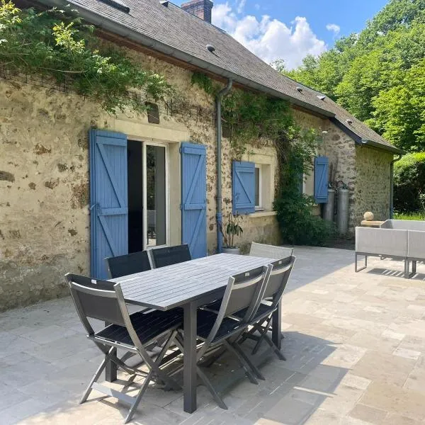 COTTAGE Les Petites Molières，位于Les Essarts-le-Roi的酒店