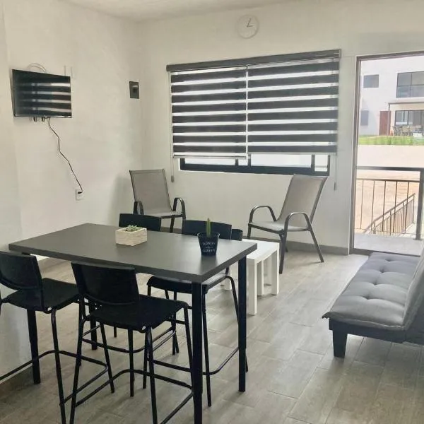 Condominio cerca salida norte Lomas de Cocoyoc，位于Amatlán的酒店