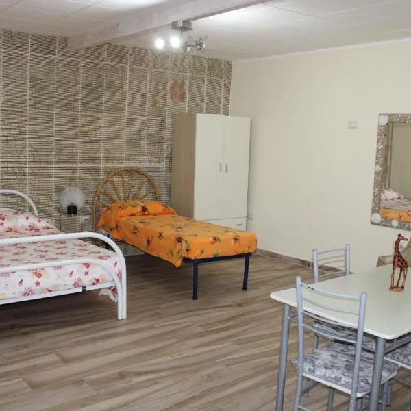 Casa vacanze da Cosimo BEIGE，位于切萨雷奥港的酒店