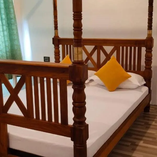 Holiday Home Ragama，位于Weliweriya的酒店