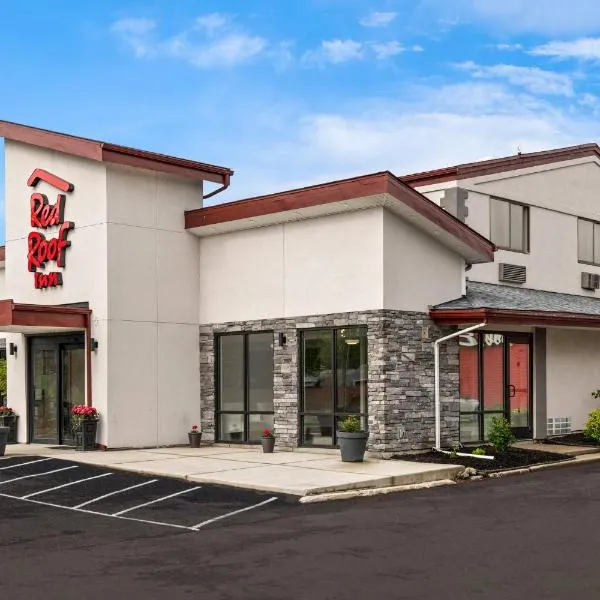 Red Roof Inn Niagara Falls，位于尼亚加拉瀑布的酒店