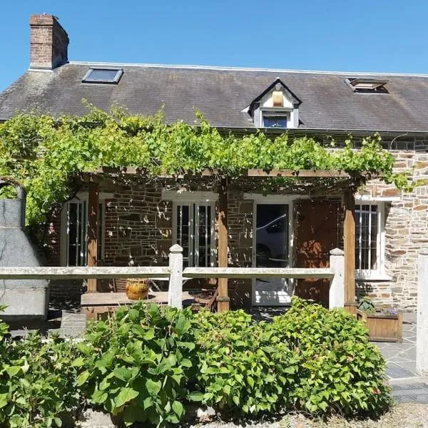Gîte en pleine nature，位于Les Isles-Bardel的酒店