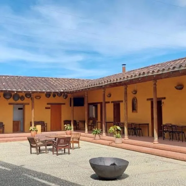 Hotel Campestre Ronda Ecuestre Rionegro，位于San Antonio的酒店