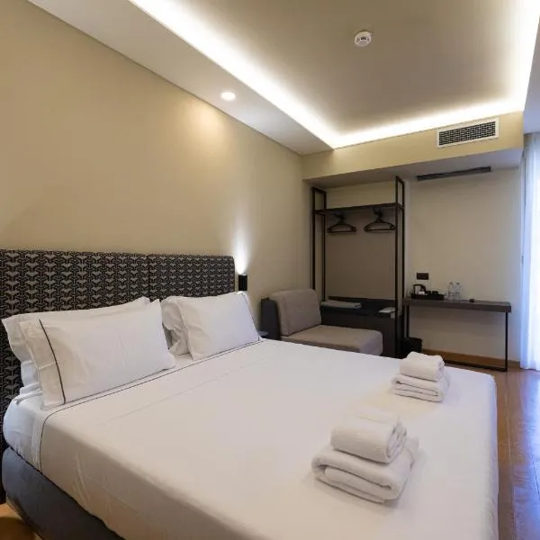 Green Boutique Hotel，位于伏罗拉的酒店