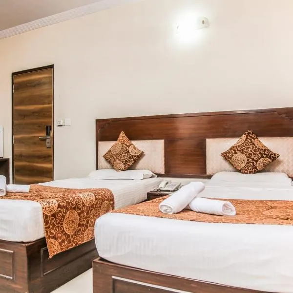 Hotel Sun N Shine，位于巴夫那加尔的酒店