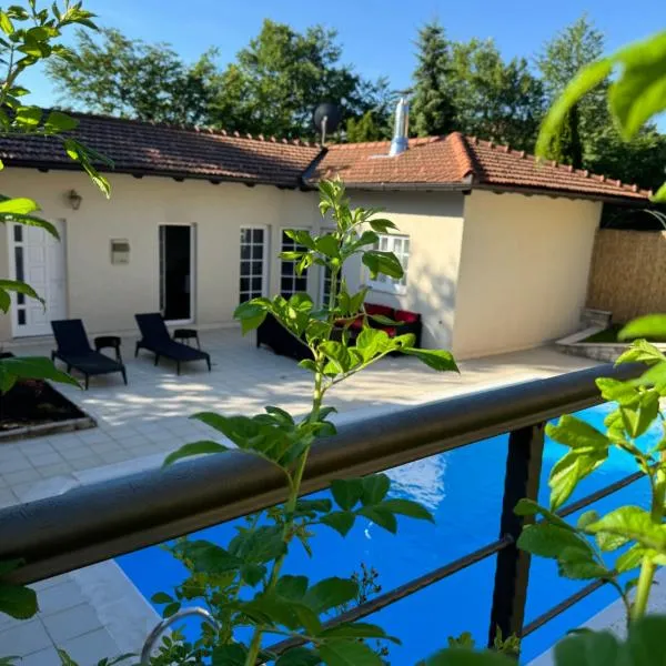 Villa RELAX Miševići，位于萨拉热窝的酒店