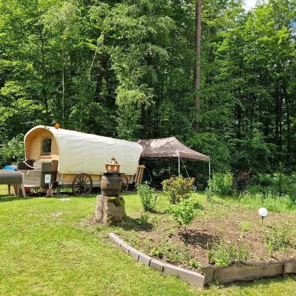 Little Ranch am Badesee，位于Urnshausen的酒店