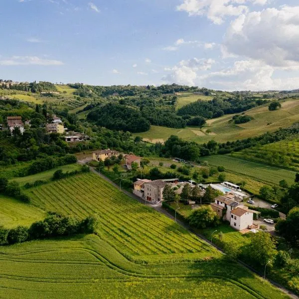 Casale Serena，位于法布罗的酒店