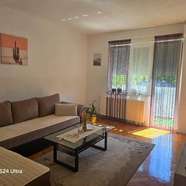 Apartman PARK，位于比哈奇的酒店