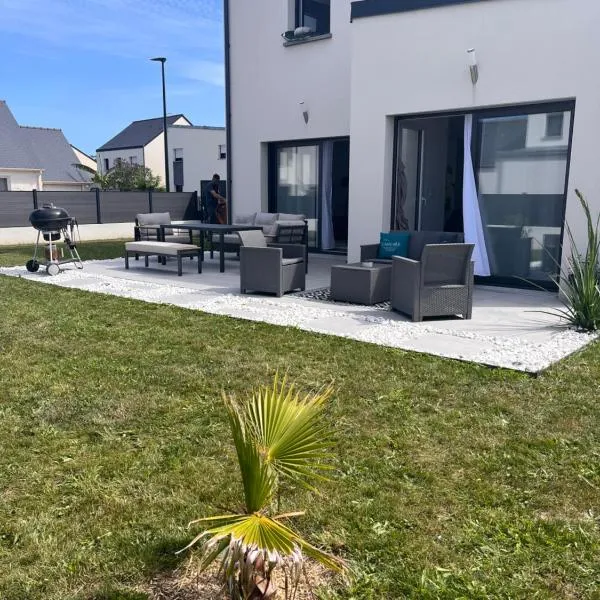Maison dans lotissement Bretagne，位于Ploubalay的酒店