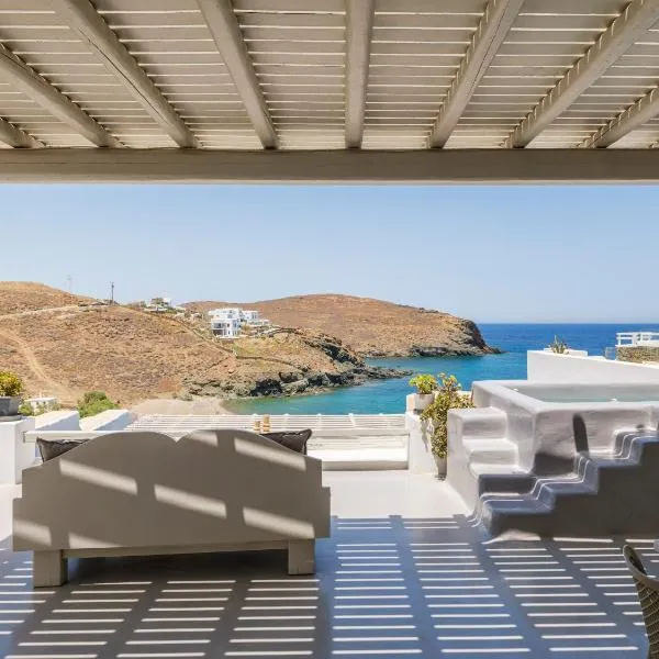 Sea Rock & Sky Private Mykonos Residence，位于Merchia Beach的酒店