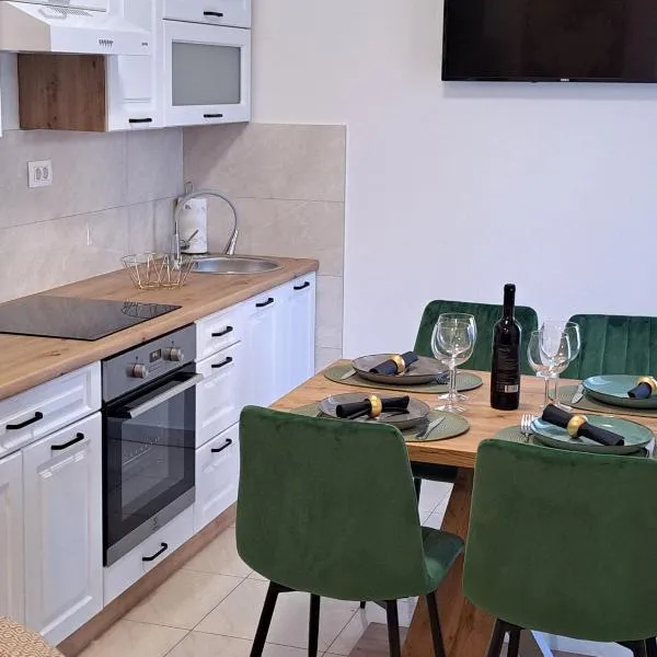 Apartman Iko Cista Provo，位于Cista Provo的酒店
