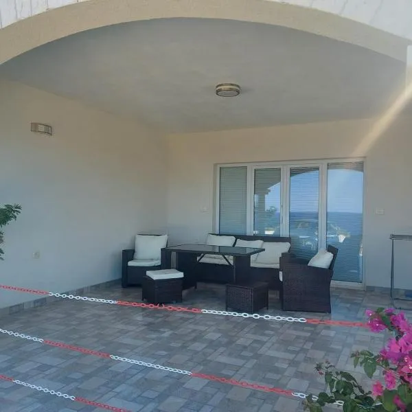 APARTMANI BELVEDERE BILO，位于Dolac的酒店