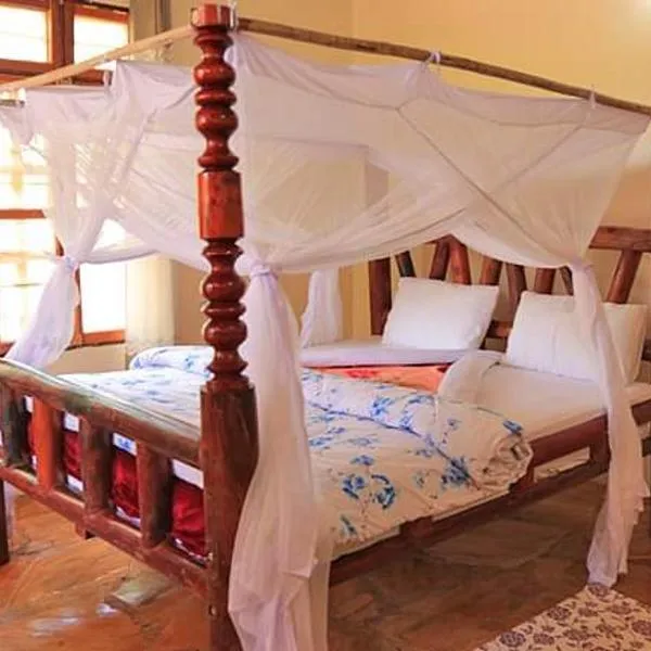 Mikumi Adventure Lodge，位于莫罗戈罗的酒店