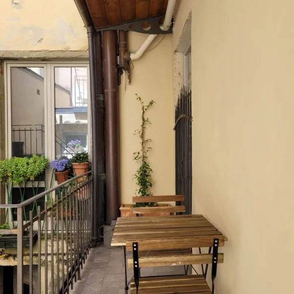 Casa Fresia centro storico Poppi，位于波皮的酒店