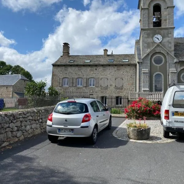 Gîte Perceneige - Ancien presbytère 3/5 personnes，位于Grandvals的酒店